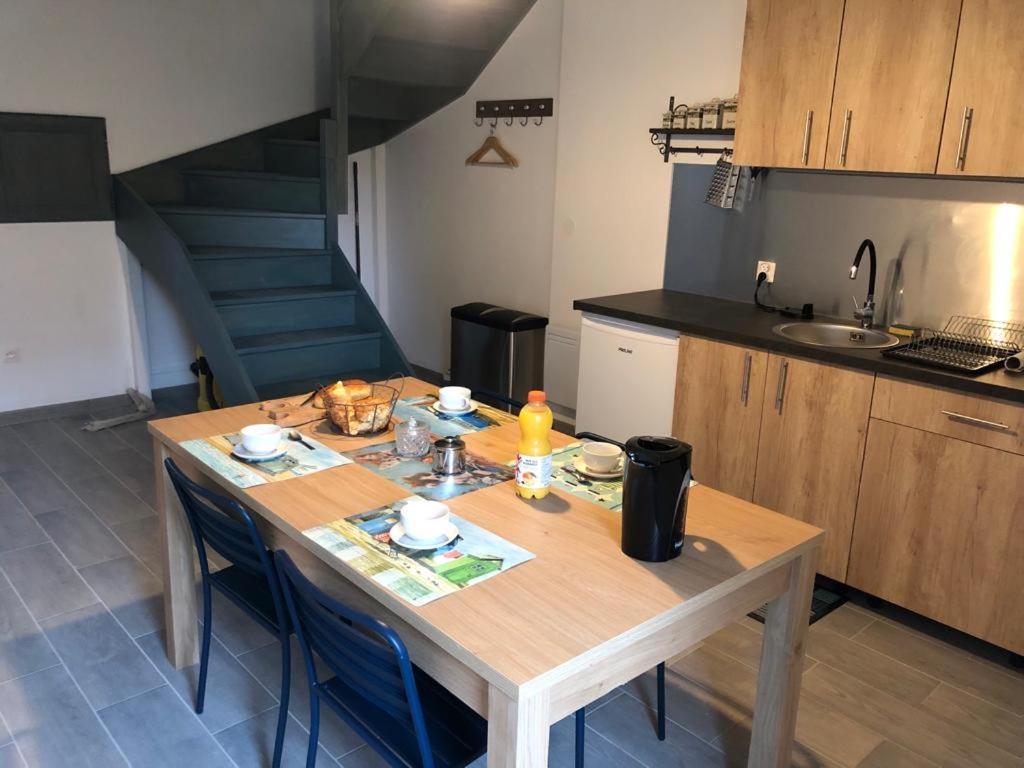 Bed and Breakfast Le Bout Du Monde Bricqueville-sur-Mer Exterior foto