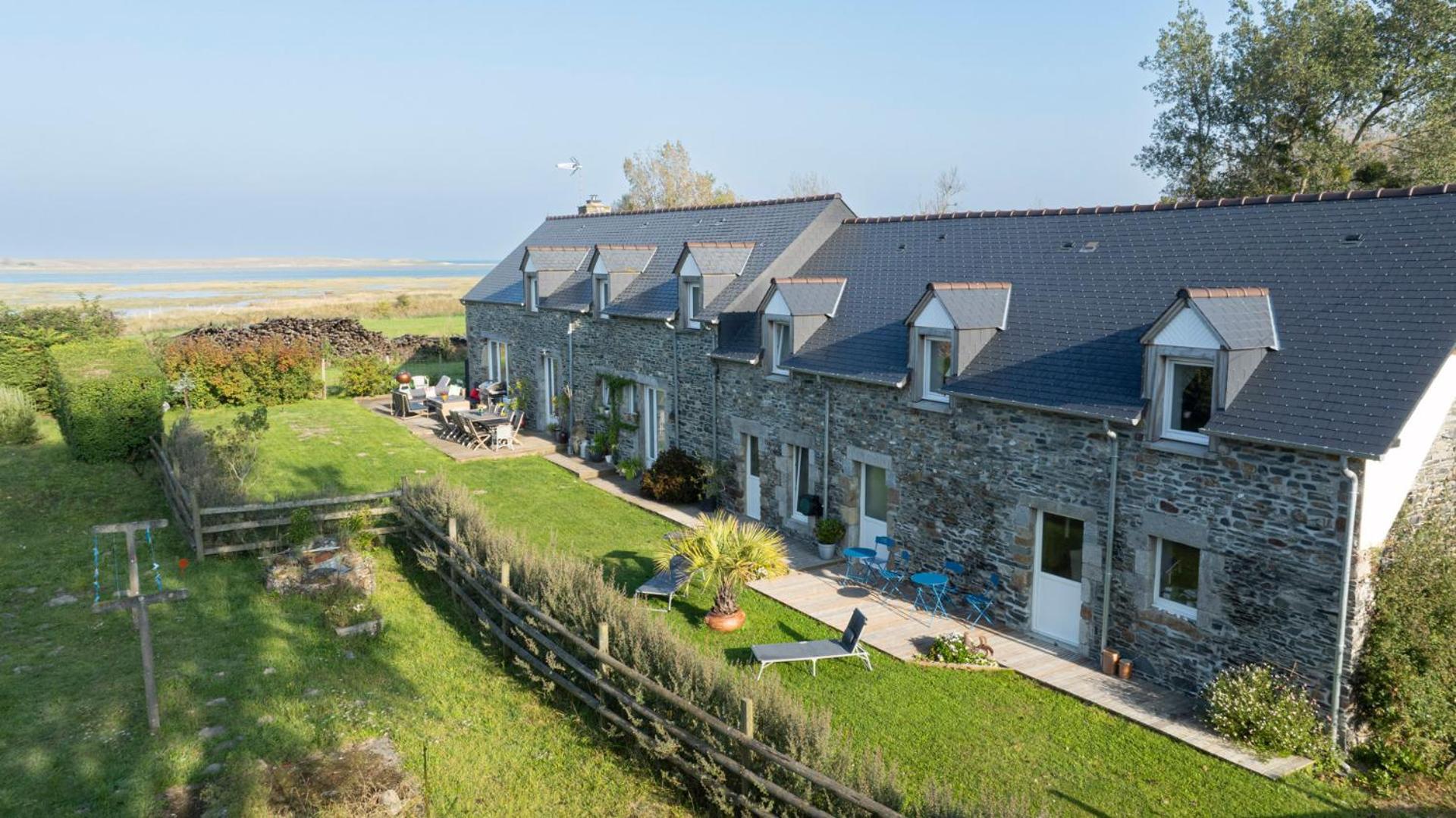 Bed and Breakfast Le Bout Du Monde Bricqueville-sur-Mer Exterior foto
